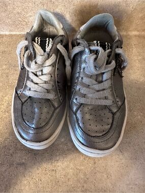 Toddler Size10 Shu Shop Metallic Silver Casual Sneakers
